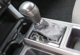 2016 Toyota Tacoma - Image 35