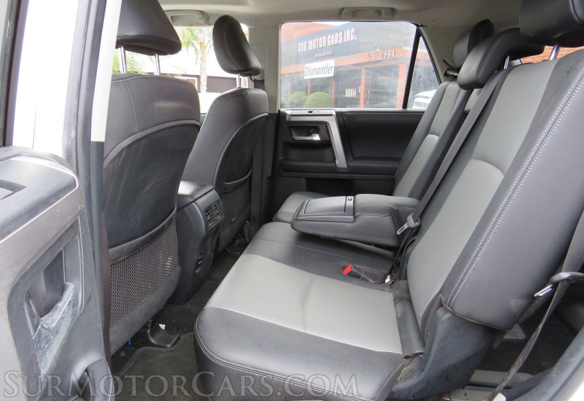 2018 Toyota 4Runner - Image 30
