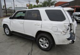 2018 Toyota 4Runner - Image 6