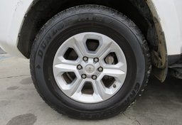 2018 Toyota 4Runner - Image 16