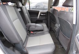 2018 Toyota 4Runner - Image 29