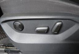 Thumbnail of 2019 Volkswagen Atlas