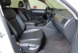 Thumbnail of 2019 Volkswagen Atlas