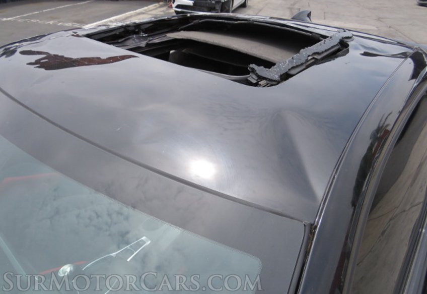 2021 Chevrolet Camaro - Image 15