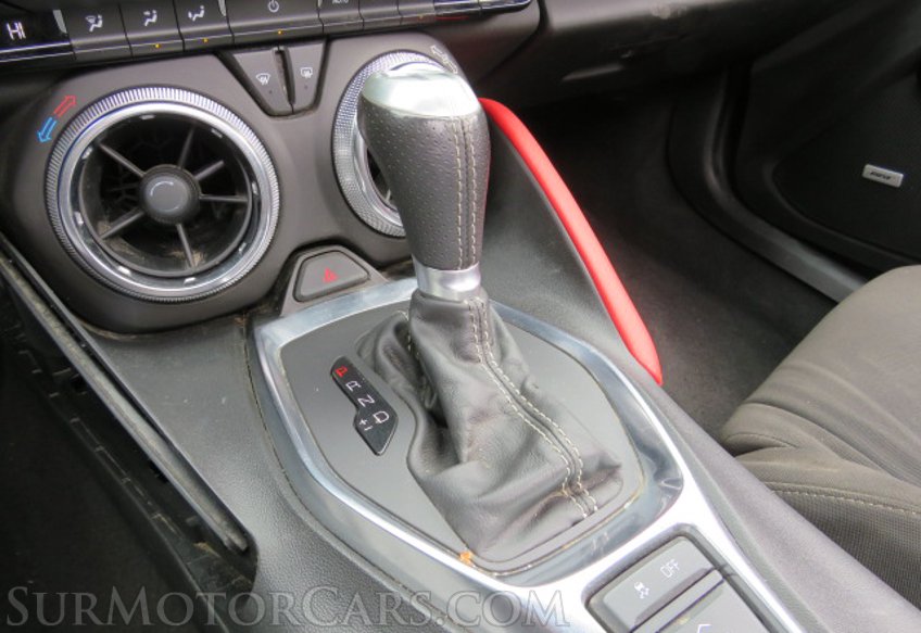 2021 Chevrolet Camaro - Image 35