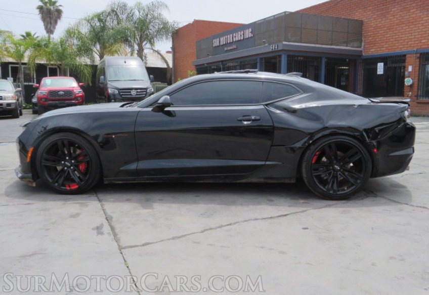 2021 Chevrolet Camaro - Image 9