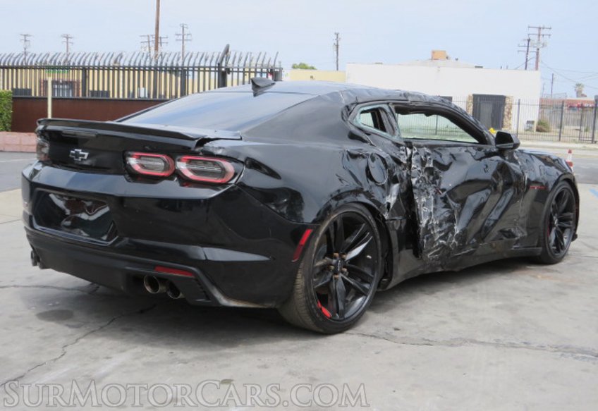 2021 Chevrolet Camaro - Image 7