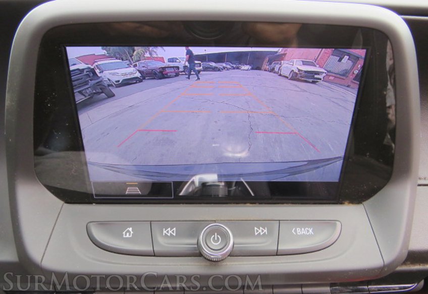 2021 Chevrolet Camaro - Image 30