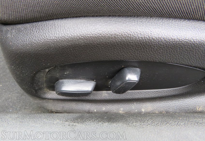 2021 Chevrolet Camaro - Image 37