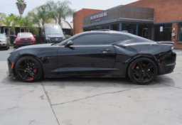 2021 Chevrolet Camaro - Image 9