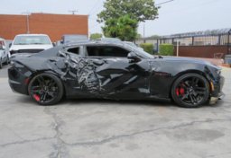 2021 Chevrolet Camaro - Image 10