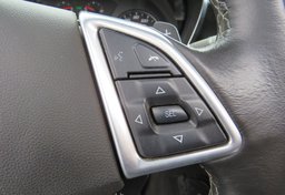 2021 Chevrolet Camaro - Image 27