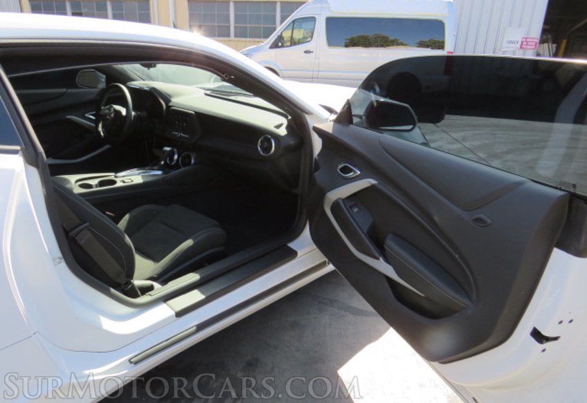 2021 Chevrolet Camaro - Image 20