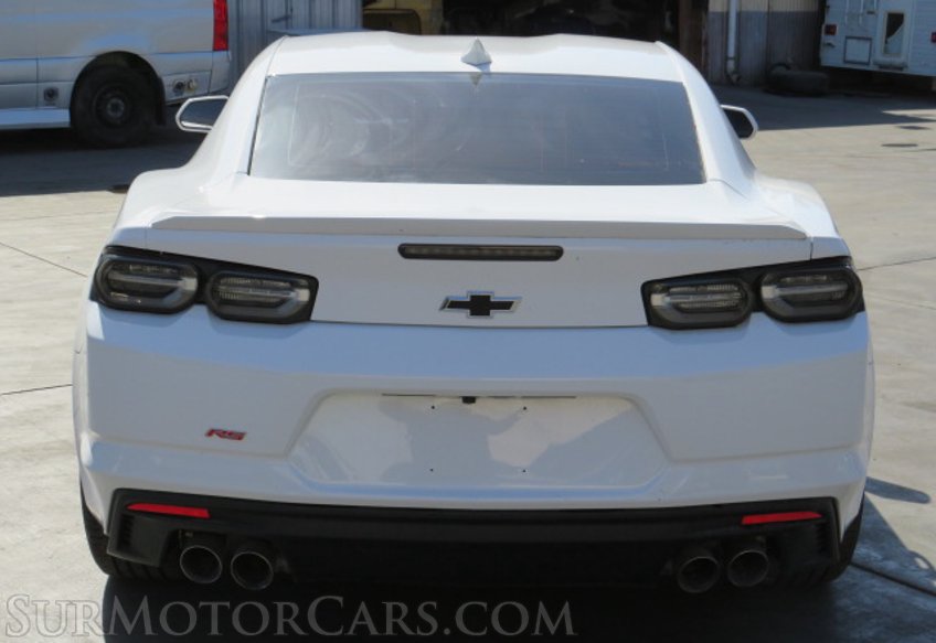 2021 Chevrolet Camaro - Image 12
