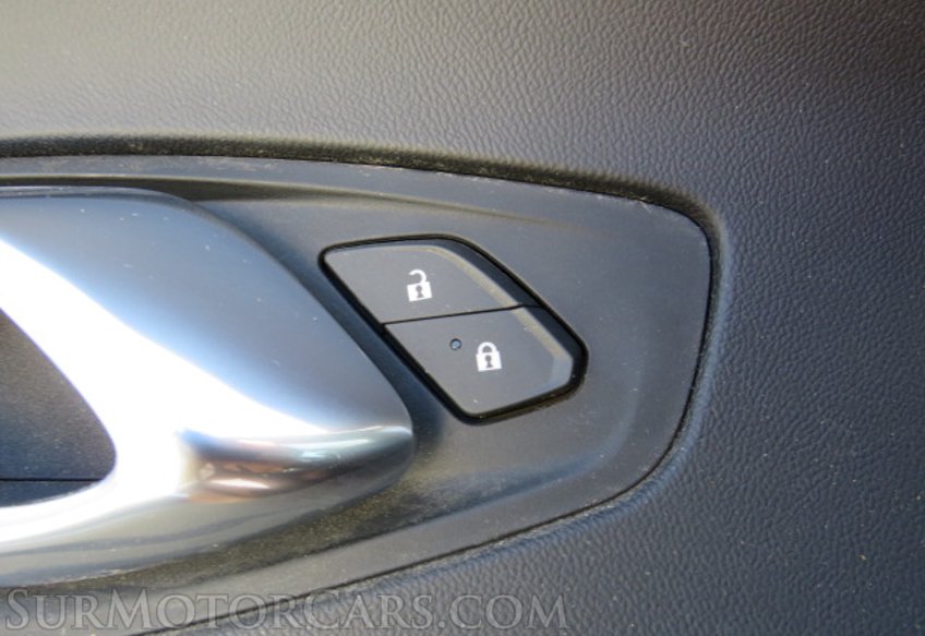 2021 Chevrolet Camaro - Image 40