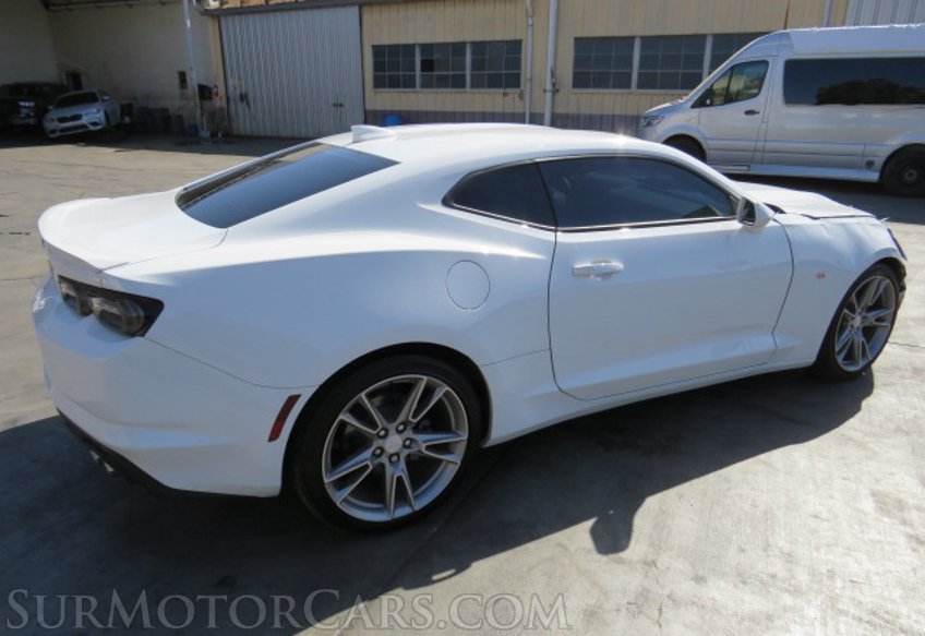 2021 Chevrolet Camaro - Image 9