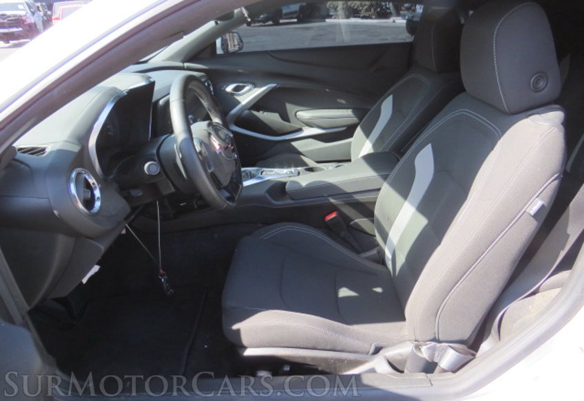 2021 Chevrolet Camaro - Image 21