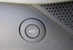 2021 Chevrolet Camaro - Image 42