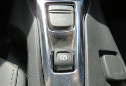 2021 Chevrolet Camaro - Image 32