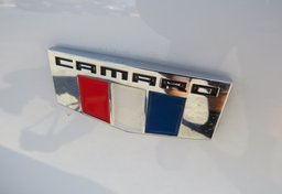 2021 Chevrolet Camaro - Image 17