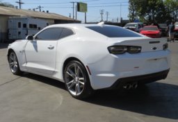 2021 Chevrolet Camaro - Image 8