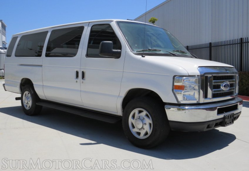 2014 Ford Econoline Wagon - Image 3