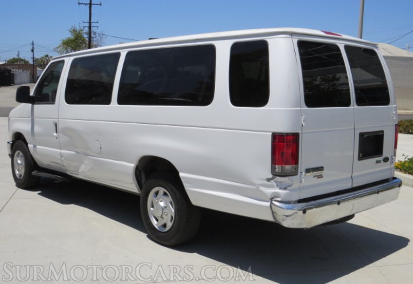 2014 Ford Econoline Wagon - Image 10