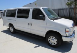 2014 Ford Econoline Wagon - Image 1