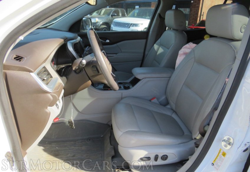 2018 GMC Acadia - Image 20