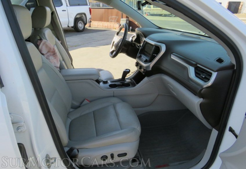 2018 GMC Acadia - Image 21