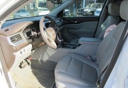 2018 GMC Acadia - Image 19