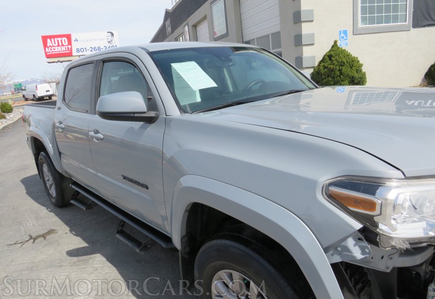 2019 Toyota Tacoma - Image 13