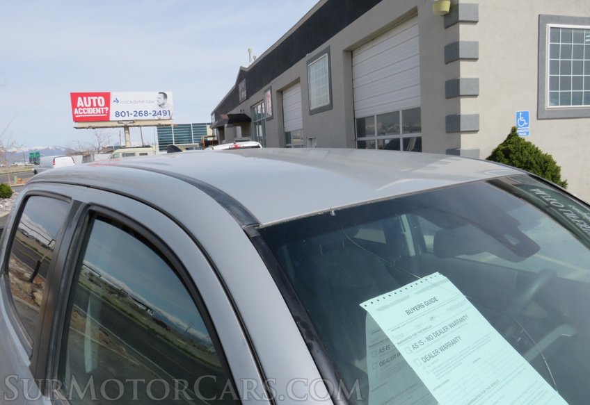 2019 Toyota Tacoma - Image 12