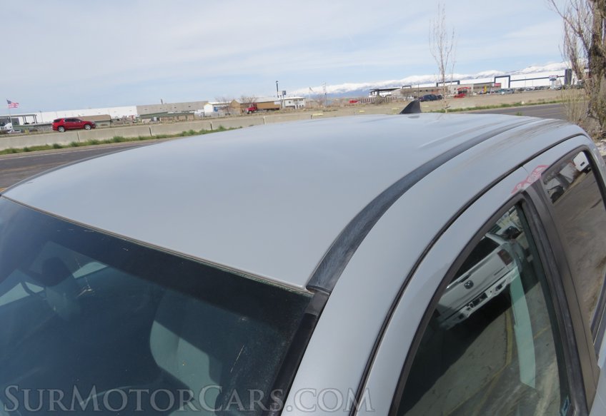 2019 Toyota Tacoma - Image 17