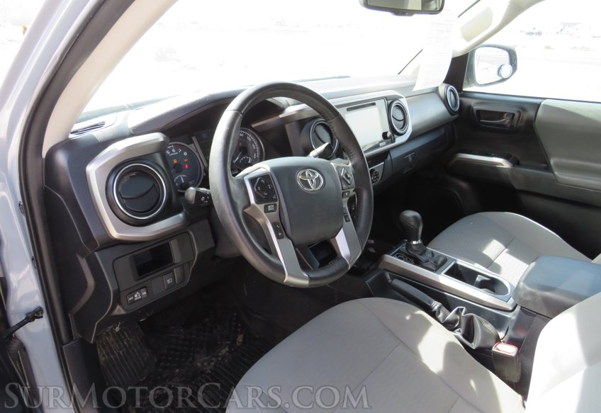 2019 Toyota Tacoma - Image 29