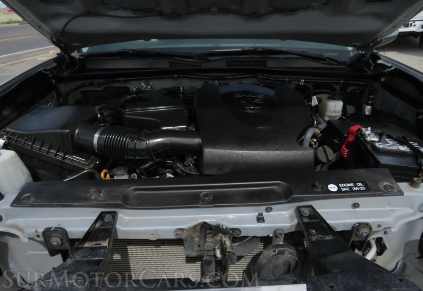 2019 Toyota Tacoma - Image 60