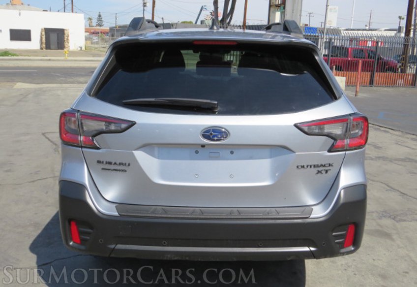 2022 Subaru Outback - Image 9