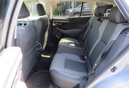 2022 Subaru Outback - Image 28