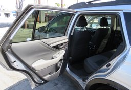 2022 Subaru Outback - Image 26