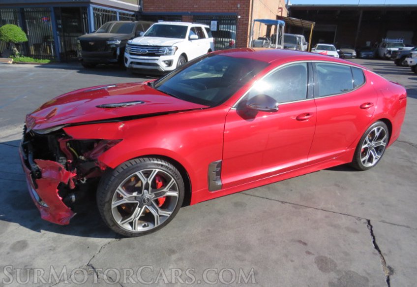 2018 Kia Stinger - Image 2