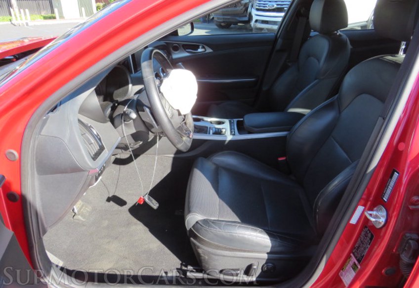 2018 Kia Stinger - Image 27