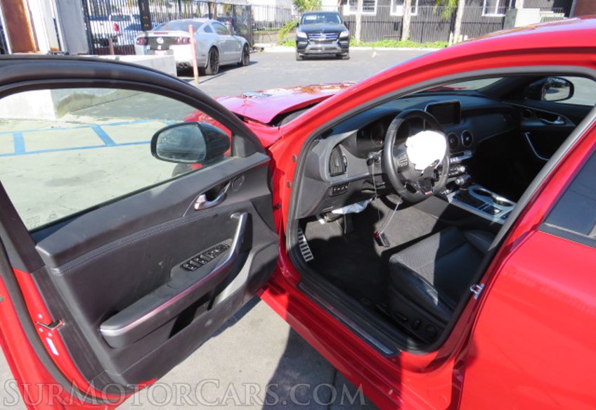 2018 Kia Stinger - Image 22