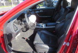 2018 Kia Stinger - Image 25