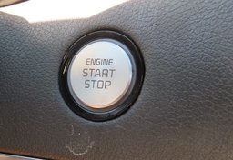 2018 Kia Stinger - Image 38