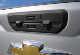 2022 Chevrolet Silverado 2500HD - Image 20