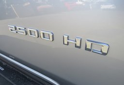 2022 Chevrolet Silverado 2500HD - Image 16