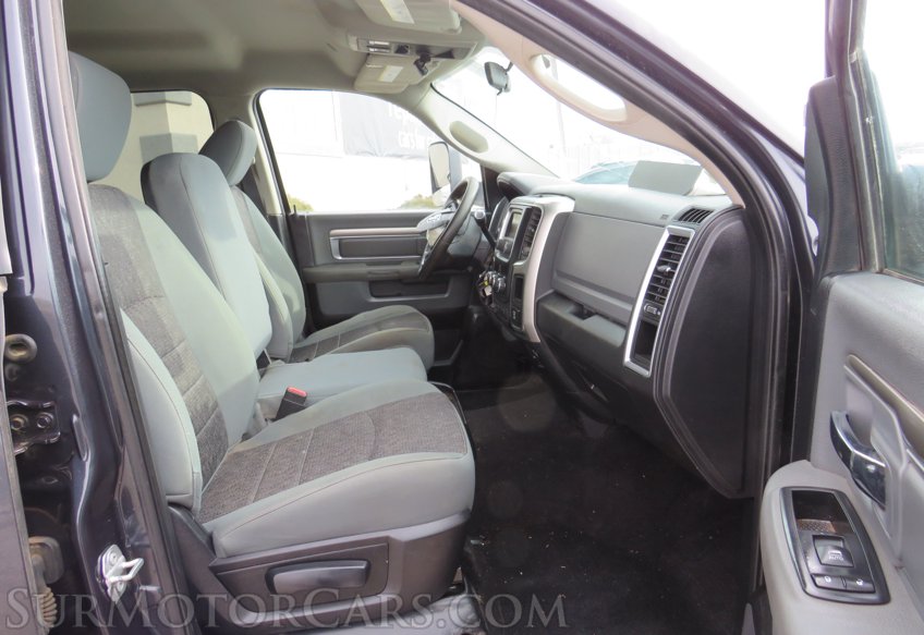 2017 Ram 3500 - Image 37