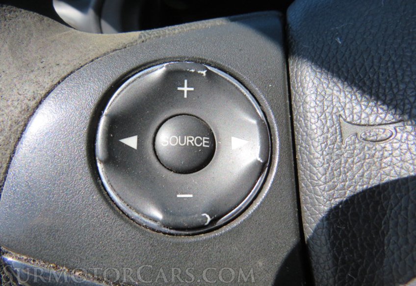 2016 Honda HR-V - Image 38