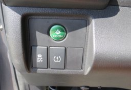 2016 Honda HR-V - Image 40