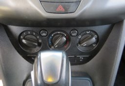 2018 Ford Transit Connect Van - Image 37